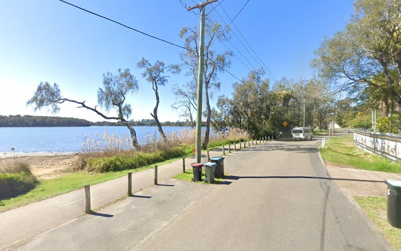 Destination EV charger in Narrabeen