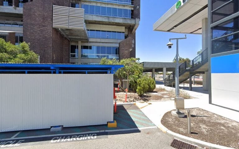 Rev Charging Station