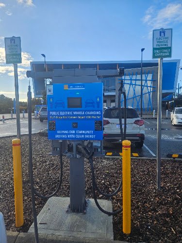 Charge Hub Charging Station
