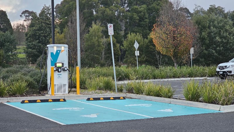 Fast EV charger in Warragul