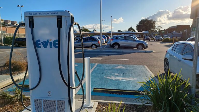 Evie Charging Station