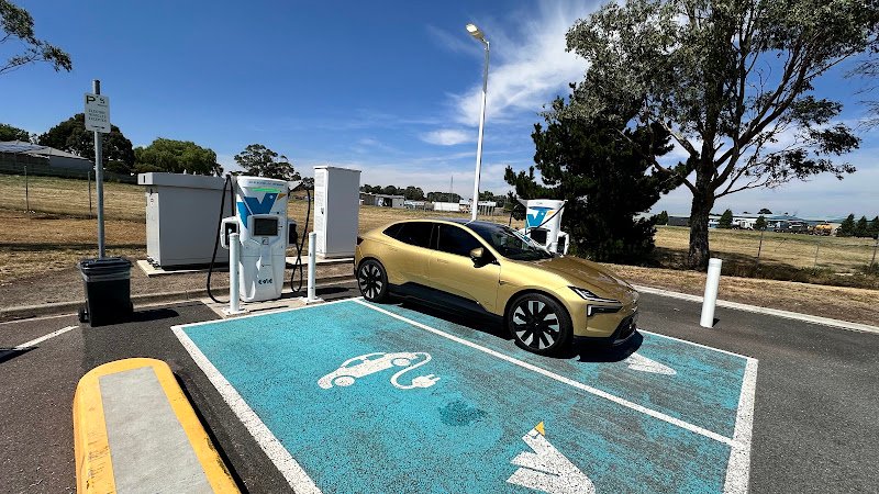 Ultra-fast EV charger in Warrenheip