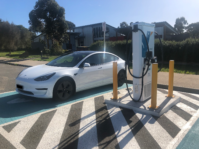 Evie Charging Station