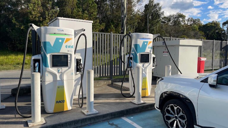 Evie Charging Station