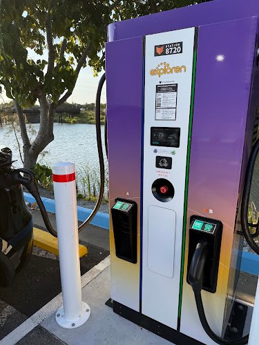 Exploren Charging Station