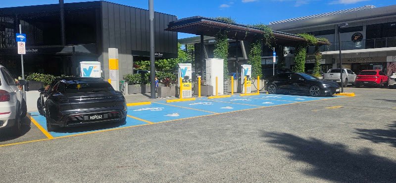Ultra-fast EV charger in Surfers Paradise