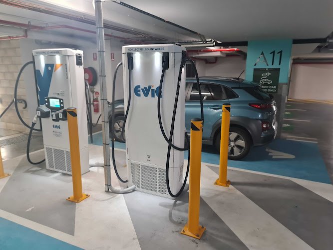 Evie Charging Station