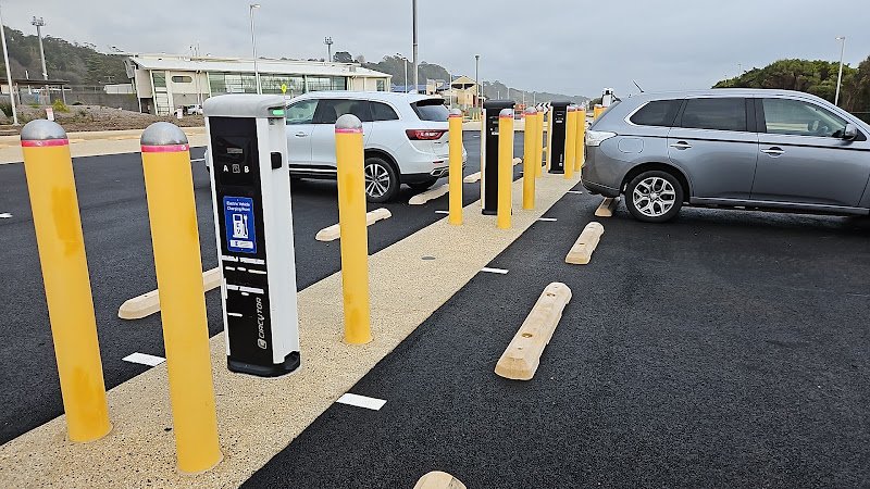 Destination EV charger in Parklands