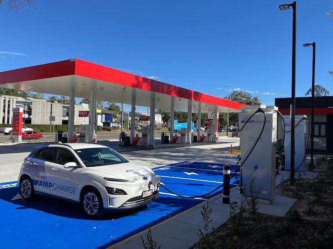 Ultra-fast EV charger in Toowong