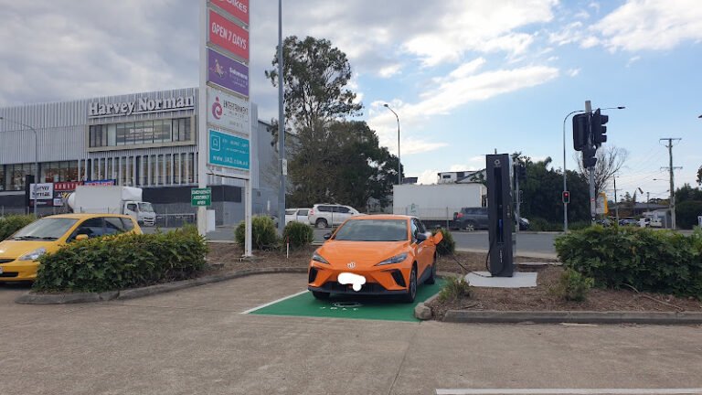 Jolt Charging Station