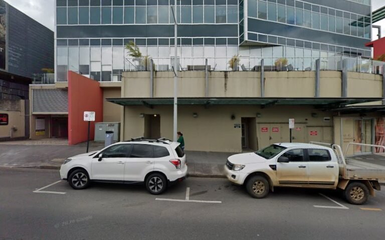 Exploren Charging Station