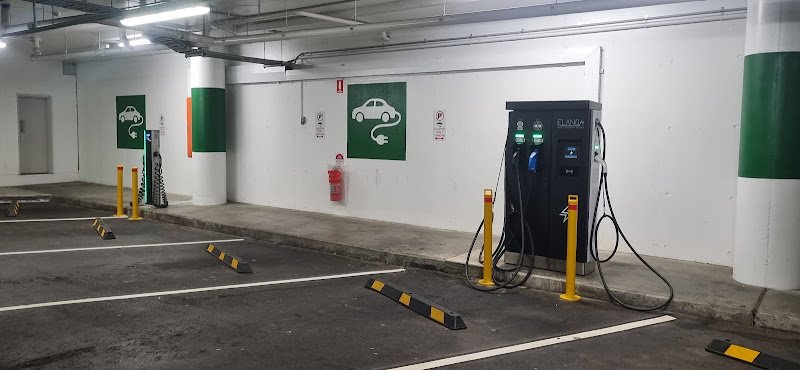 EV charging station in Mitchelton