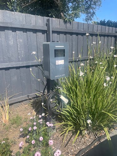 Exploren Charging Station