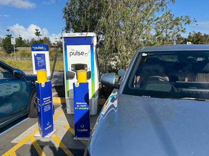 bp pulse Charging Station