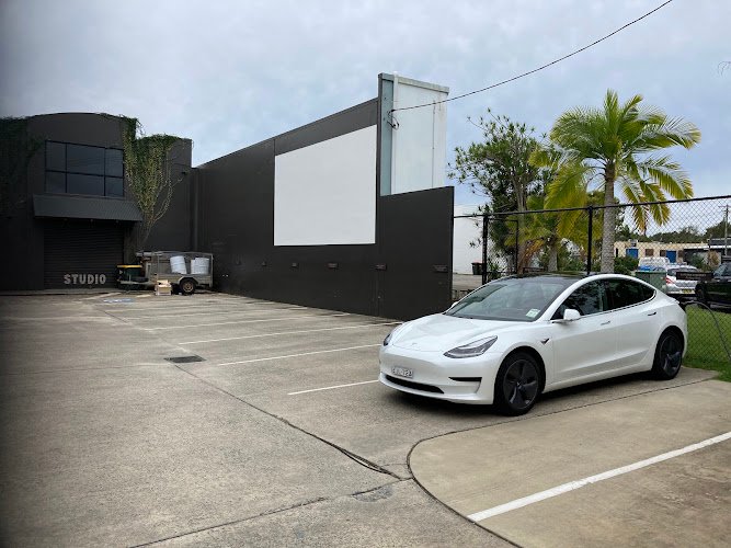 Tesla Destination Charger - view 6