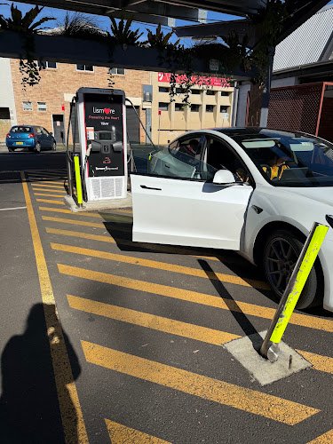 Chargefox Charging Station - view 5