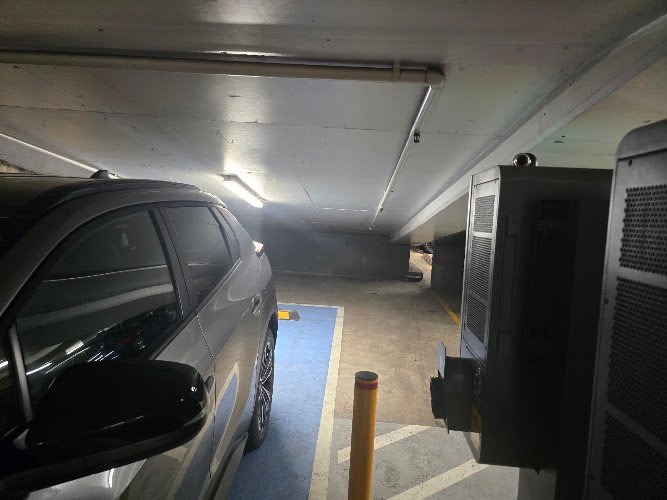 Exploren Charging Station