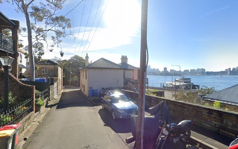 Destination EV charger in Balmain East