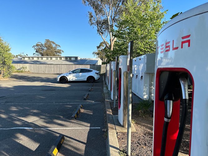 Everty Charging Station