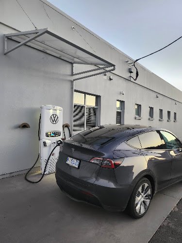 Fast EV charger in South Launceston