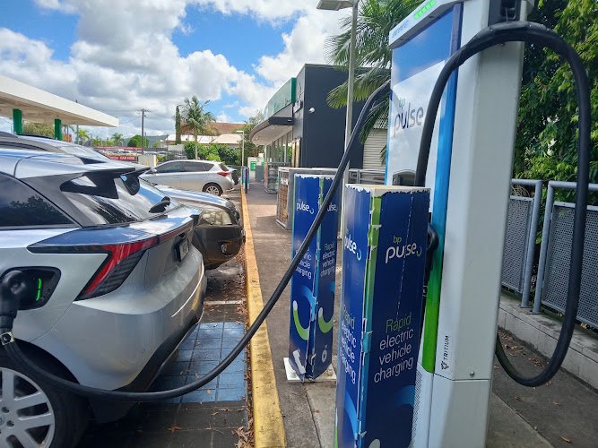 bp pulse Charging Station