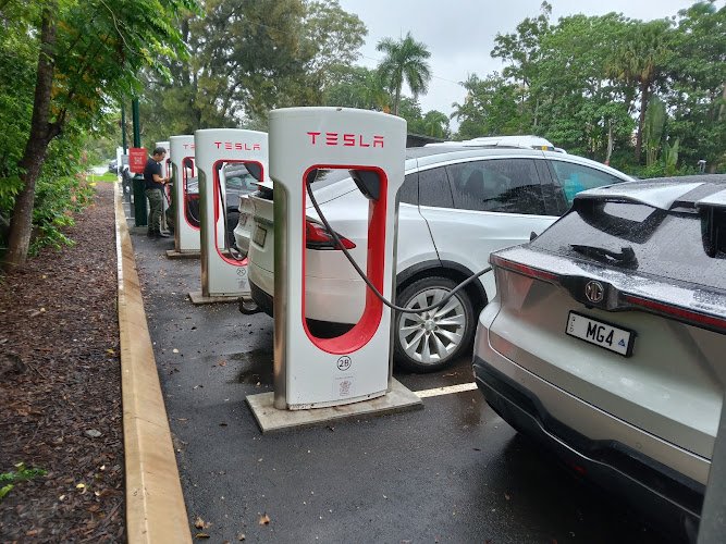 Tesla Supercharger