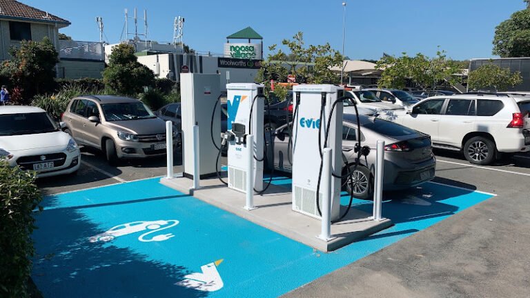 Evie Charging Station