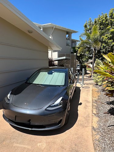 Exploren Charging Station - view 4