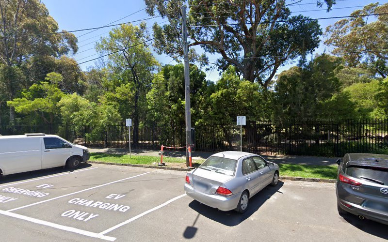 Destination EV charger in St Kilda