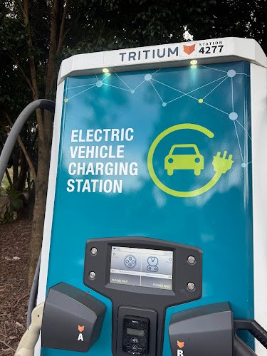 Exploren Charging Station