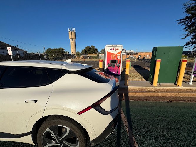Chargefox Charging Station - view 5
