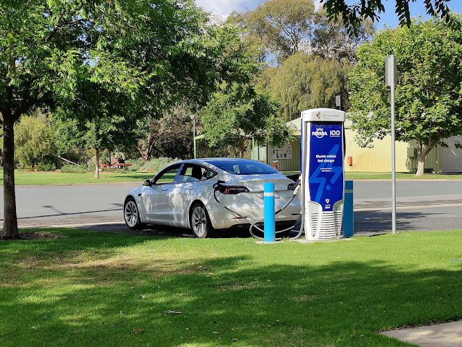 NRMA Charging Station - view 3
