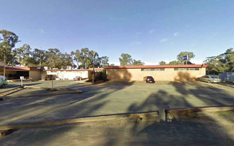 Destination EV charger in Deniliquin
