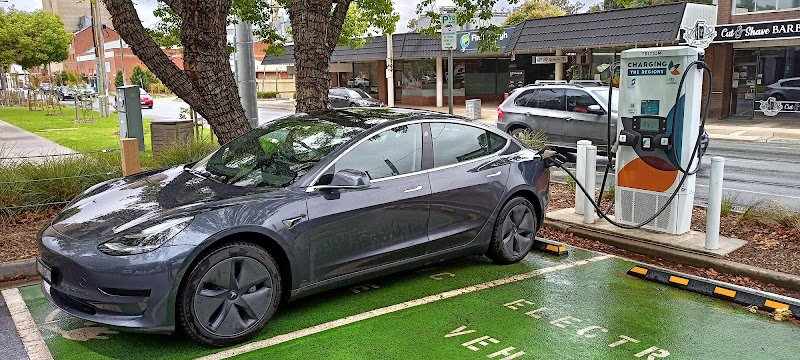 Fast EV charger in Mooroopna