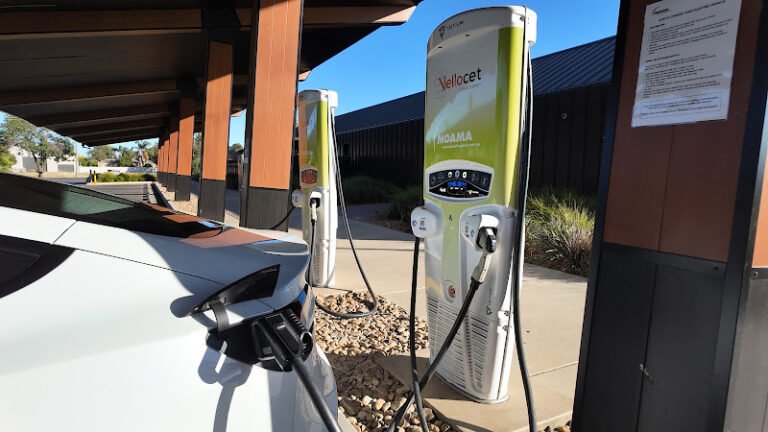 Chargebay Charging Station