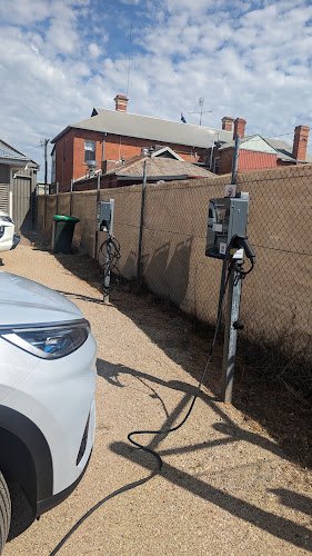 Exploren Charging Station - view 4