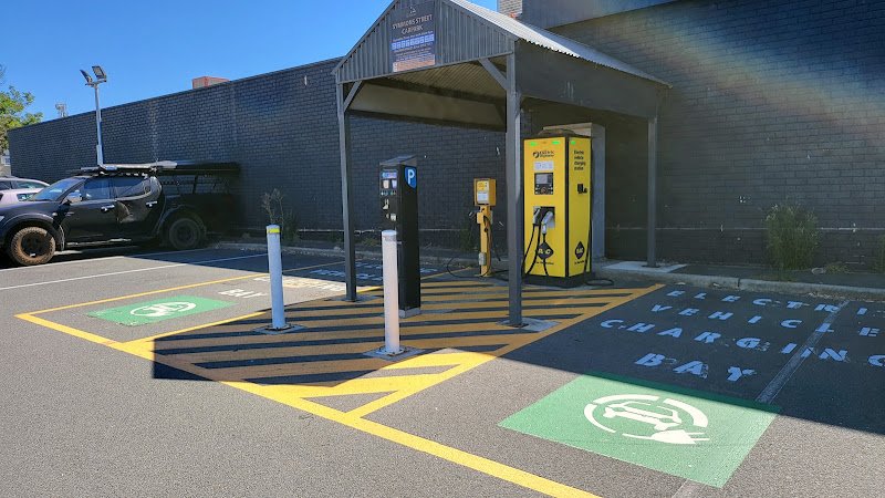 Destination EV charger in Bunbury