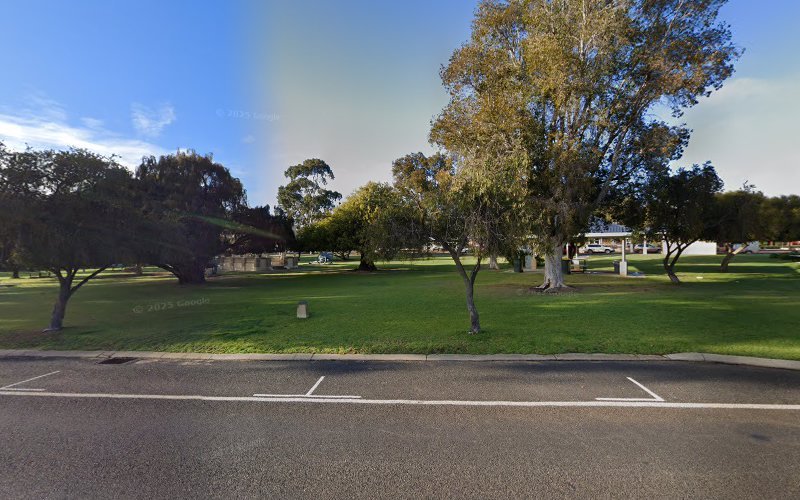 Destination EV charger in Narrogin