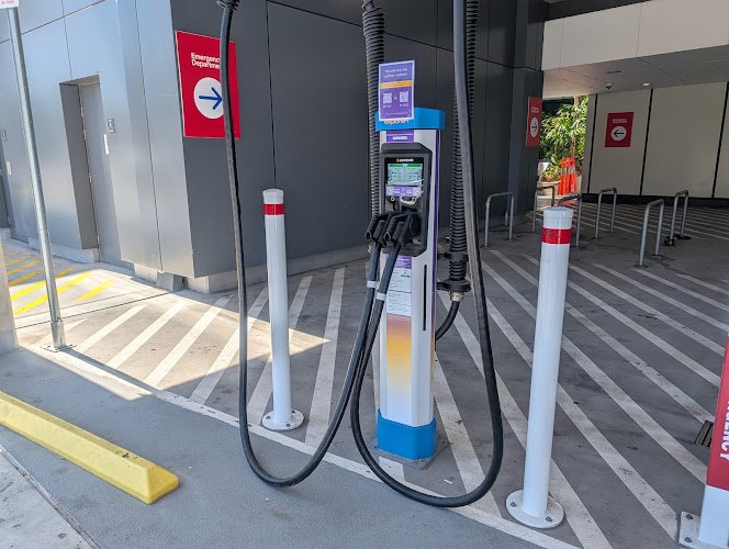 Exploren Charging Station