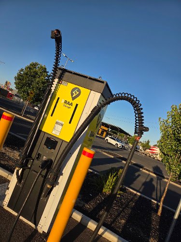 Ultra-fast EV charger in Kilburn