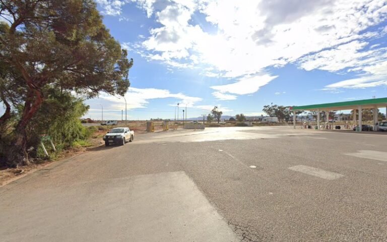 Chargefox Charging Station - view 3