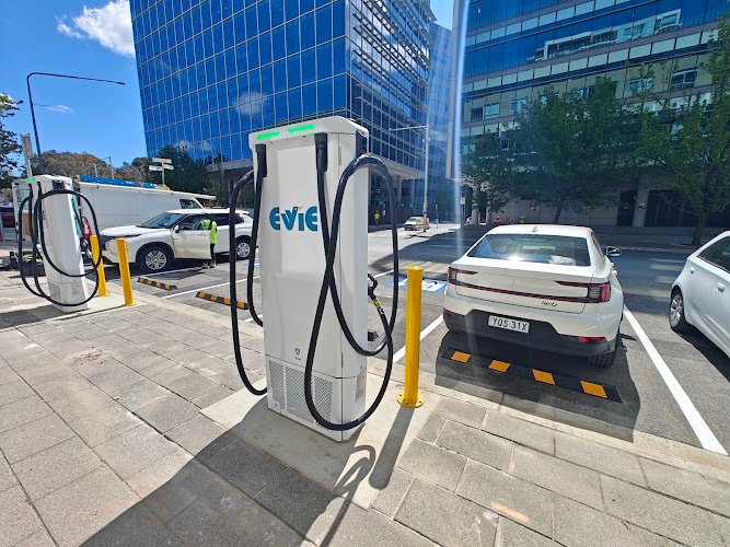 Evie Charging Station - view 3