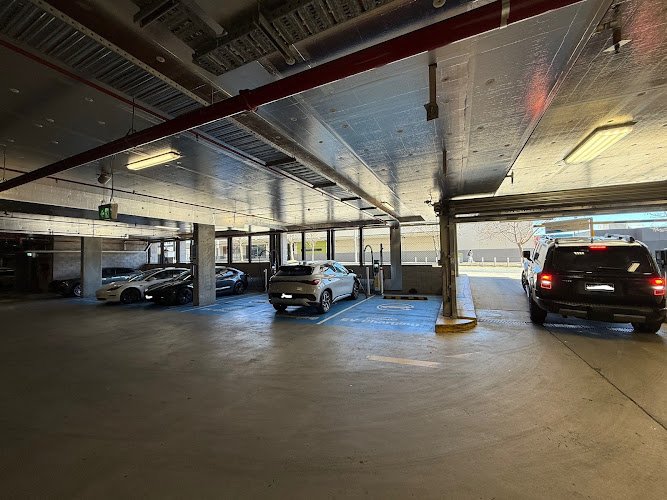 Exploren Charging Station