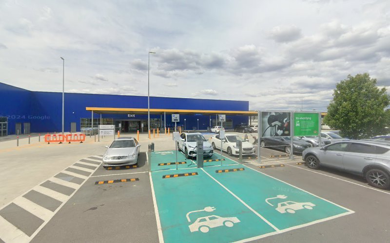 EV charging station in Pialligo