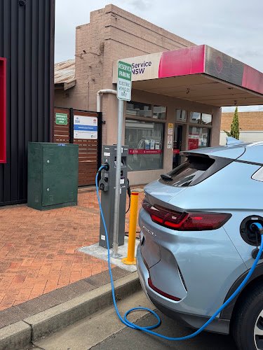 Exploren Charging Station