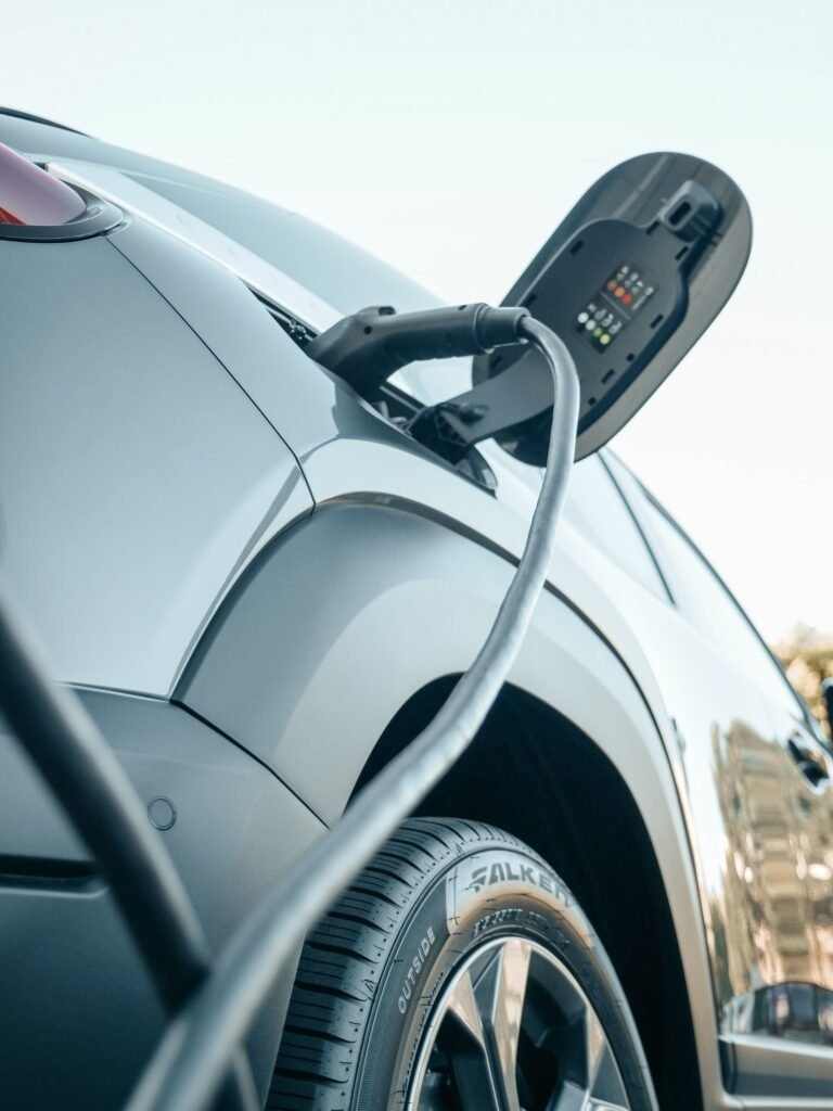 How to Use a Public EV Charger in Australia