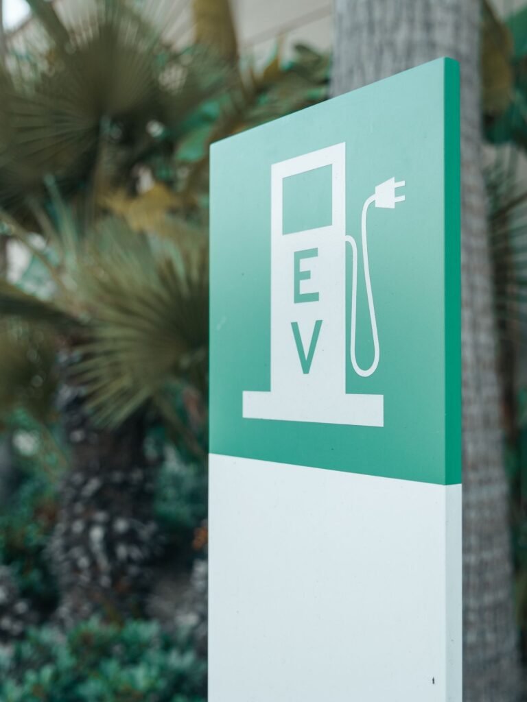 Chargefox vs Evie: Choosing a Public Charging Network